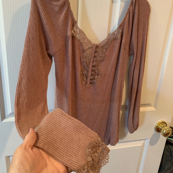 Free People long sleeve top - Picture 2 of 5